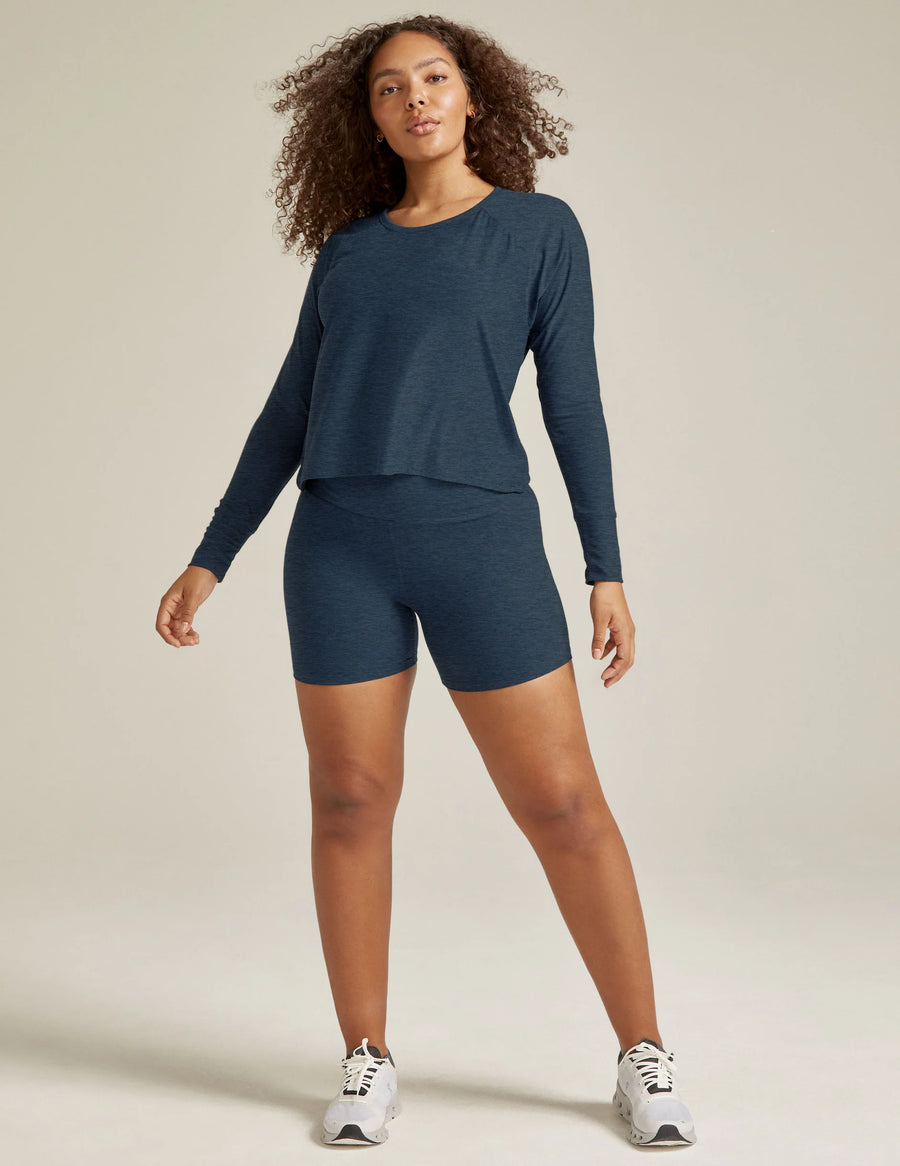 (取寄) ビヨンドヨガ レディース フェザーウェイト デイドリーマー プルオーバー Beyond Yoga women Featherweight Daydreamer Pullover Nocturnal Navy BEYOND YOGA Featherweight Daydreamer Long Sleeve Pullover