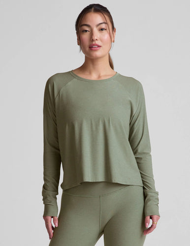 BEYOND YOGA Featherweight Daydreamer Pullover Grey Sage Heather