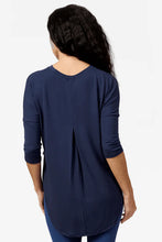 Load image into Gallery viewer, DAUB+DESIGN Ainsley Tee Navy
