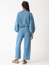 Load image into Gallery viewer, ELECTRIC &amp; ROSE Balloon Sweatshirt Barrel Sweatpant Acid Indigo
