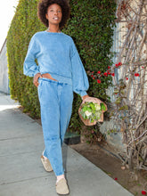 Load image into Gallery viewer, ELECTRIC &amp; ROSE Balloon Sweatshirt Barrel Sweatpant Acid Indigo
