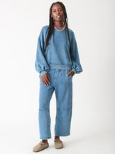 Load image into Gallery viewer, ELECTRIC &amp; ROSE Balloon Sweatshirt Barrel Sweatpant Acid Indigo
