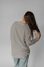 Load image into Gallery viewer, LOUVE DESIGN Crewneck Bamboo Long Sleeves Black &amp; White Stripes
