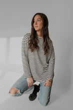 Load image into Gallery viewer, Crewneck Bamboo Long Sleeves - Louve
