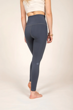 Load image into Gallery viewer, Rose Buddha Solstice Ultralight High-Rise Leggings
