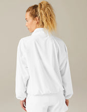 Load image into Gallery viewer, Stretch Woven In Stride Half Zip Pullover
