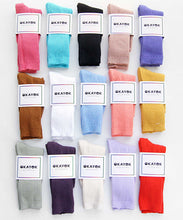 Load image into Gallery viewer, OKAYOK Dyed Cotton Socks
