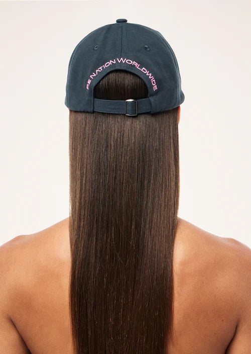 Caps – Boutique Set