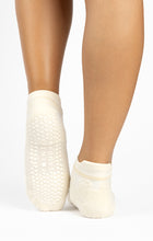 Load image into Gallery viewer, POINTE STUDIO Happy Terry Full Foot Ivory
