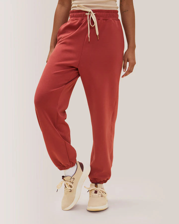 ROSE BOREAL Edelweiss Jogger Pants Rubis