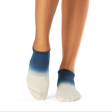 Load image into Gallery viewer, TAVI Grip Socks Savvy Indigo Wave Ombre
