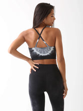 Load image into Gallery viewer, Grayson Crop Top - Chevron Onyx/Cloud
