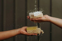 Load image into Gallery viewer, SITTI Saffron Infused Olive Oil Soap Bar
